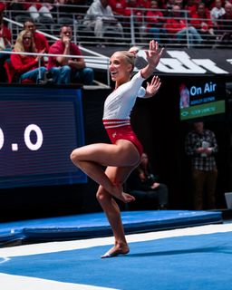 Ashley Glynn feet photo thumbnail