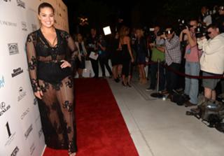 Ashley Graham feet photo thumbnail