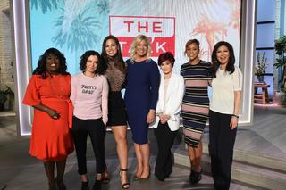 Ashley Graham feet photo thumbnail