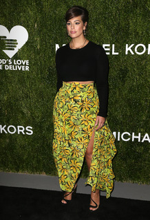 Ashley Graham feet photo thumbnail