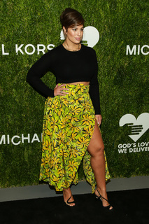 Ashley Graham feet photo thumbnail