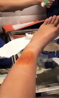 Ashley Graham feet photo thumbnail