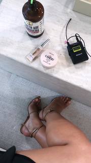 Ashley Graham feet photo thumbnail