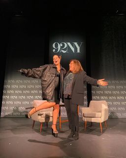 Ashley Graham feet photo thumbnail