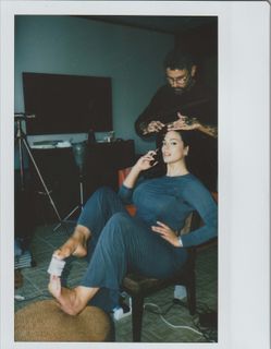 Ashley Graham feet photo thumbnail