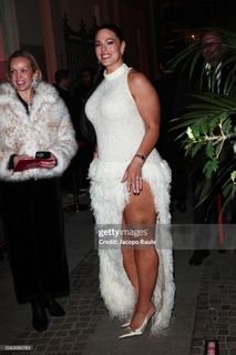 Ashley Graham feet photo 13