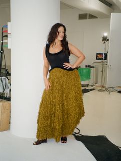 Ashley Graham feet photo 1