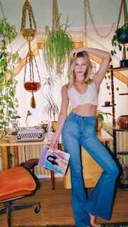 Ashley Graves feet photo 4