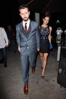 Ashley Greene feet photo thumbnail