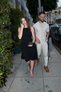 Ashley Greene feet photo thumbnail