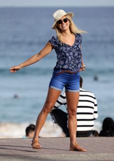 Ashley Hart feet photo 2