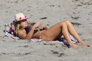 Ashley Hart feet photo 6