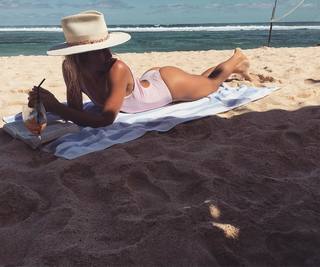 Ashley Hart feet photo 2