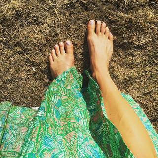 Ashley Hart feet photo 7