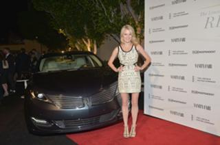 Ashley Hinshaw feet photo 8