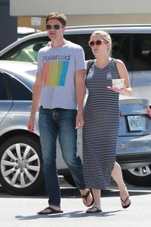Ashley Hinshaw feet photo 16