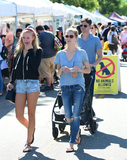 Ashley Hinshaw feet photo 12