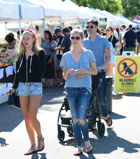 Ashley Hinshaw feet photo 11