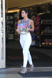 Ashley Iaconetti feet photo 12