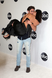Ashley Iaconetti feet photo 14
