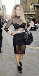 Ashley James feet photo thumbnail