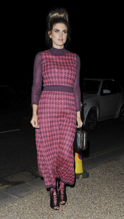 Ashley James feet photo thumbnail