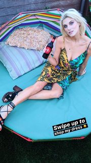 Ashley James feet photo thumbnail