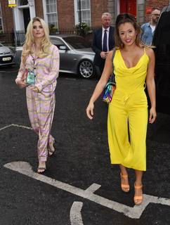 Ashley James feet photo thumbnail