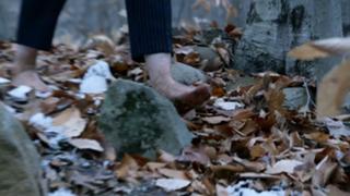 Ashley Johnson feet photo thumbnail