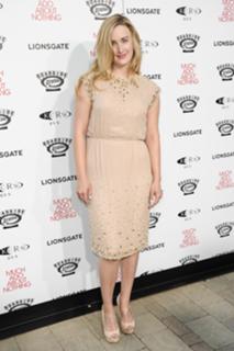 Ashley Johnson feet photo thumbnail