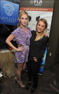 Ashley Jones feet photo thumbnail