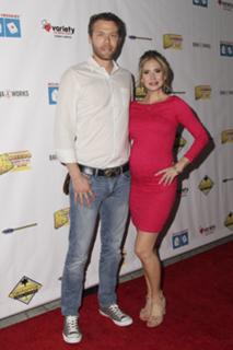 Ashley Jones feet photo thumbnail