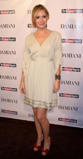 Ashley Jones feet photo thumbnail