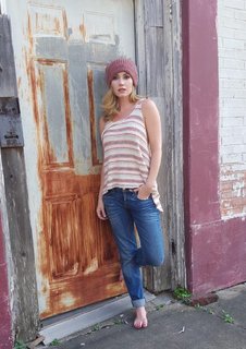 Ashley Jones feet photo thumbnail