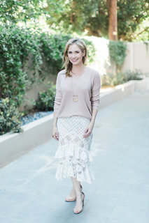 Ashley Jones feet photo thumbnail