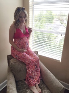 Ashley Jones feet photo thumbnail