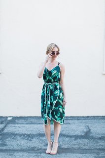 Ashley Jones feet photo thumbnail