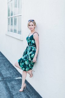 Ashley Jones feet photo thumbnail