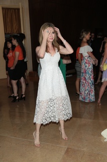 Ashley Jones feet photo thumbnail