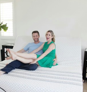 Ashley Jones feet photo thumbnail