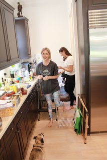 Ashley Jones feet photo thumbnail