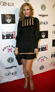 Ashley Jones feet photo thumbnail