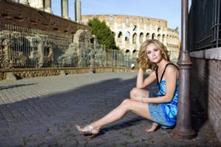 Ashley Jones feet photo thumbnail