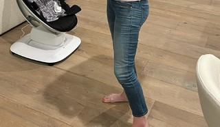 Ashley Jones feet photo thumbnail