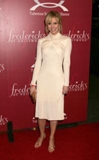 Ashley Jones feet photo thumbnail