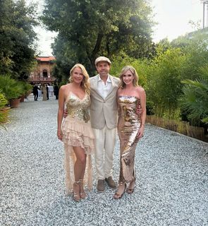 Ashley Jones feet photo thumbnail