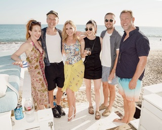 Ashley Jones feet photo thumbnail