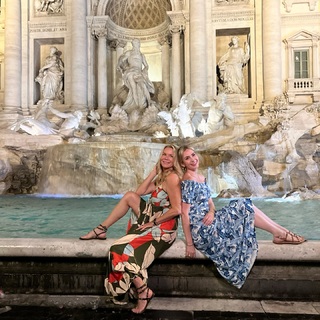 Ashley Jones feet photo thumbnail