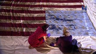 Ashley Judd feet photo thumbnail