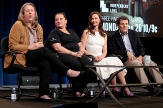 Ashley Judd feet photo thumbnail